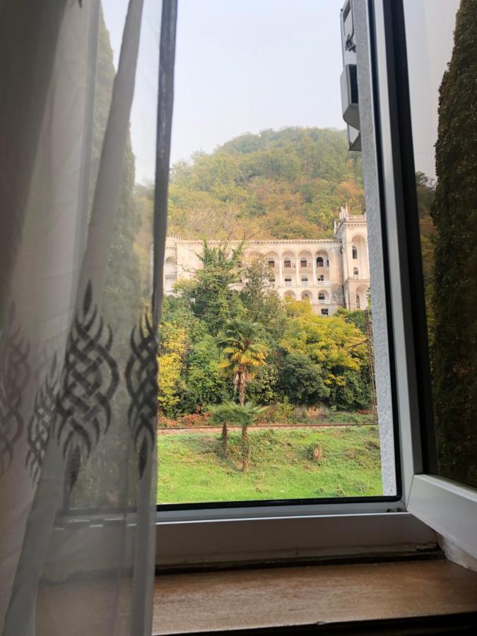 Гагрипш Курортный Комплекс Gagra Exterior foto